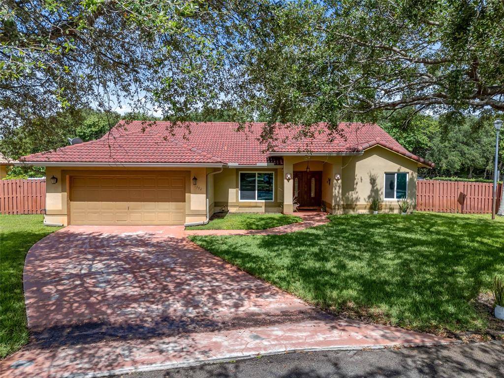 Plantation, FL 33317,5392 SW 11TH ST