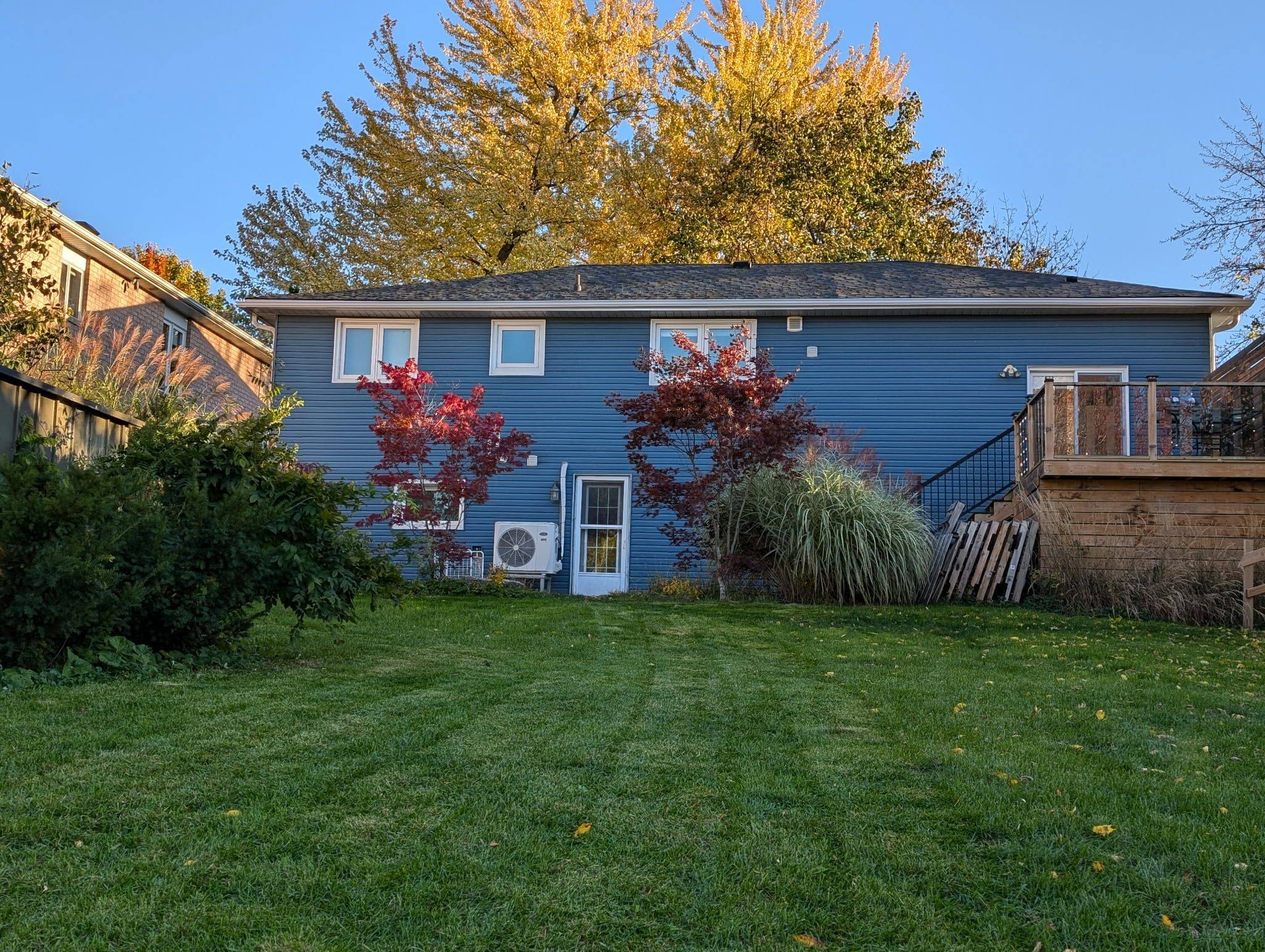 Georgina, ON L4P 3A7,276 Walter DR #BSMT