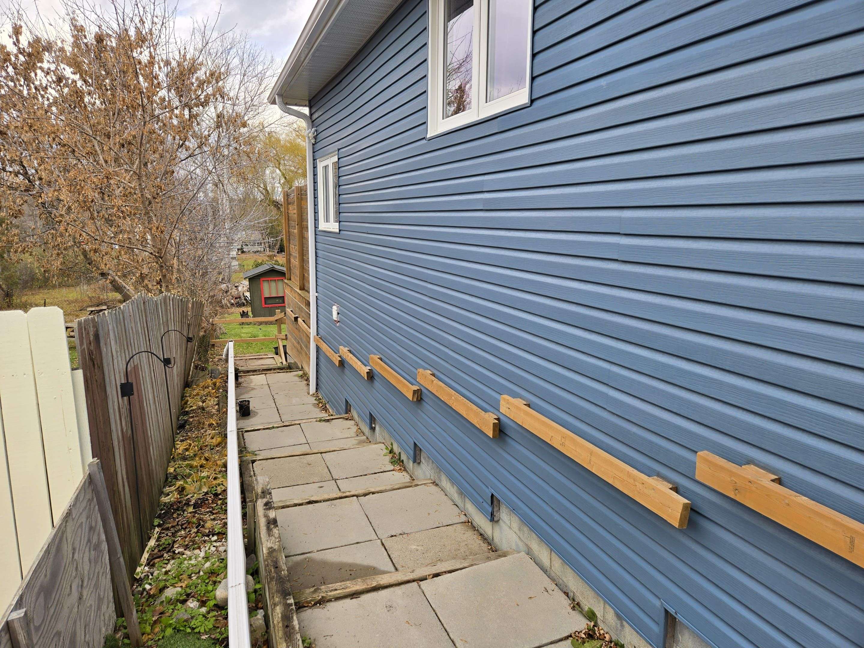 Georgina, ON L4P 3A7,276 Walter DR #BSMT