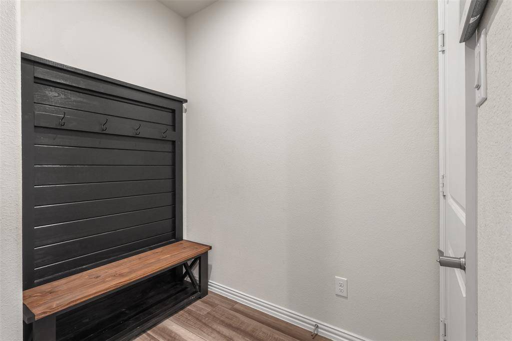 Denton, TX 76207,3505 Kingsview Drive