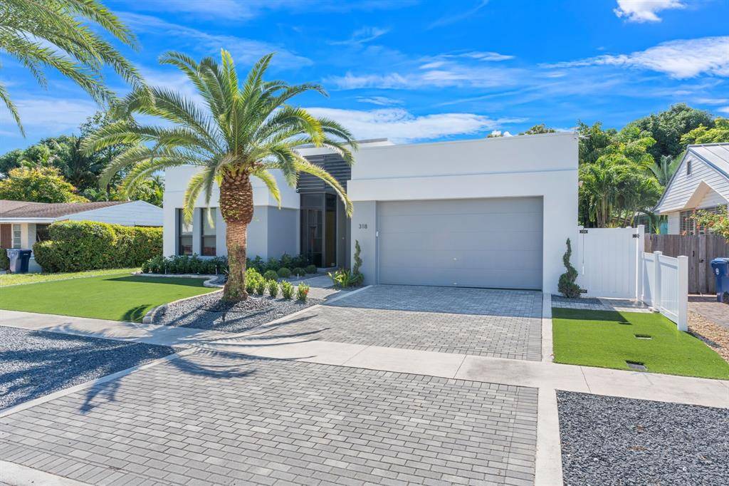 Wilton Manors, FL 33305,318 NE 25th St