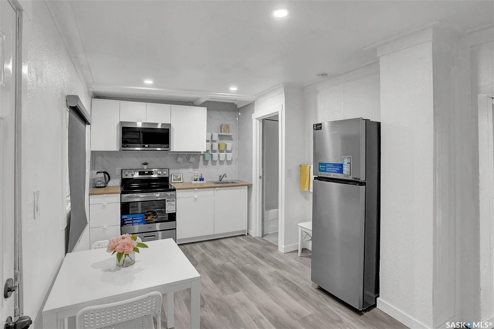 Regina, SK S4P 1N9,1668 Ottawa STREET