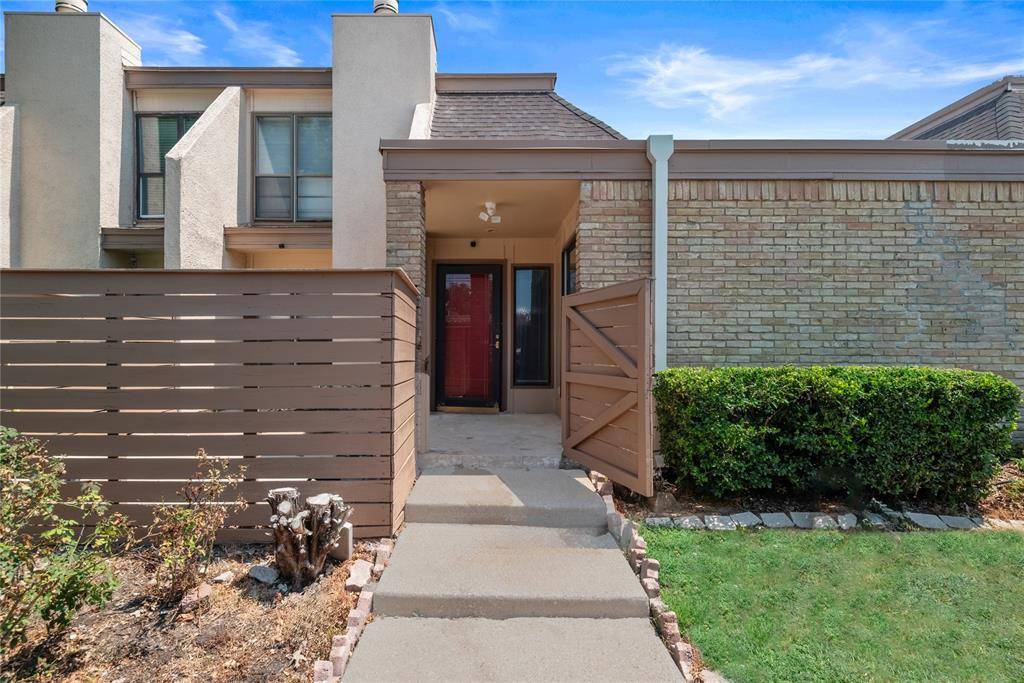 Dallas, TX 75220,3121 Park Lane #1145