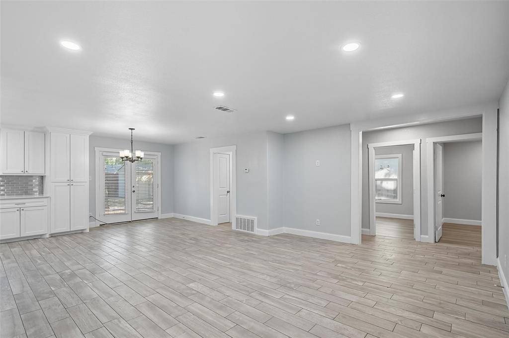 Dallas, TX 75217,6829 Marla Drive