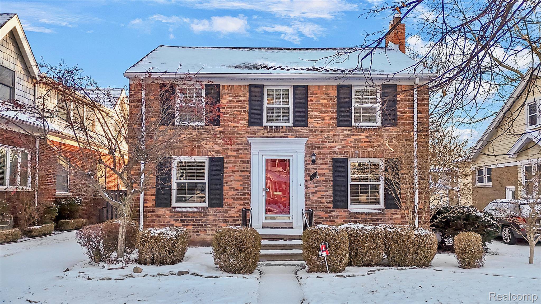 Grosse Pointe, MI 48230,872 University PL