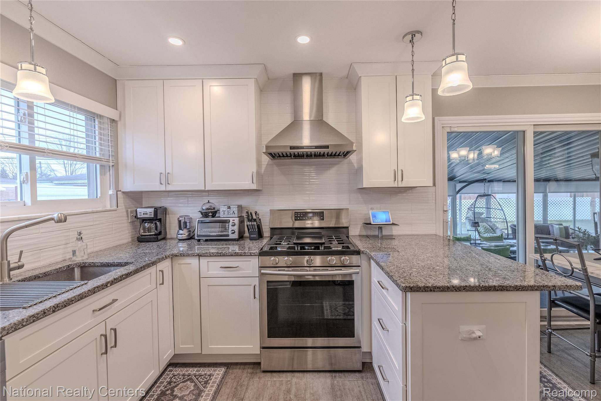 Warren, MI 48092,4760 Red Maple DR