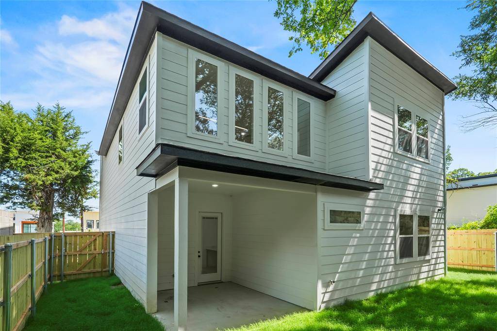 Dallas, TX 75203,1312 Compton Street