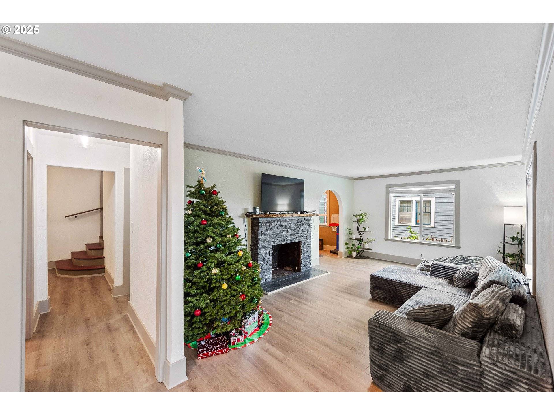 Coquille, OR 97423,851 S 1ST AVE