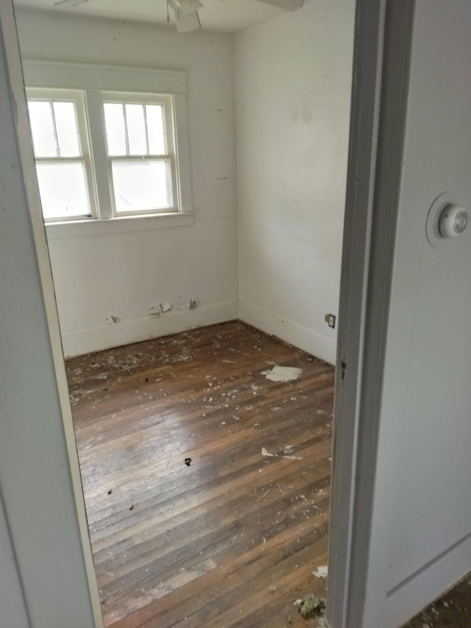 Burton, MI 48529,3188 E Hemphill RD