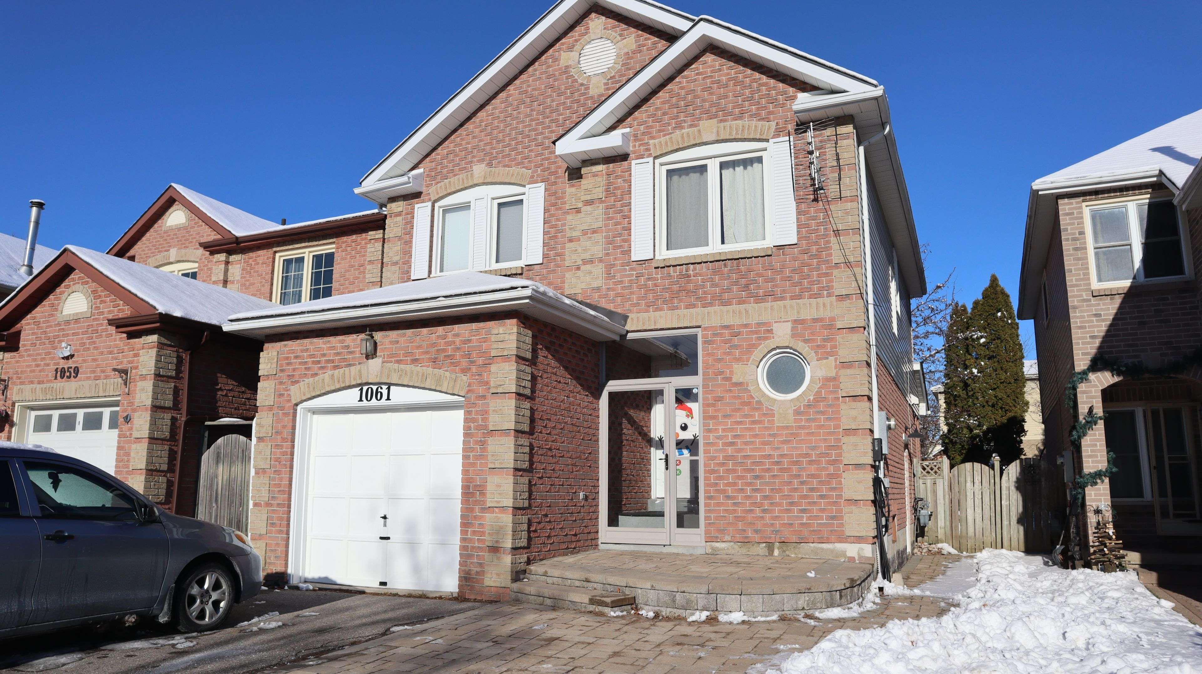 Pickering, ON L1V 5A9,1061 Rowntree CRES #Basement