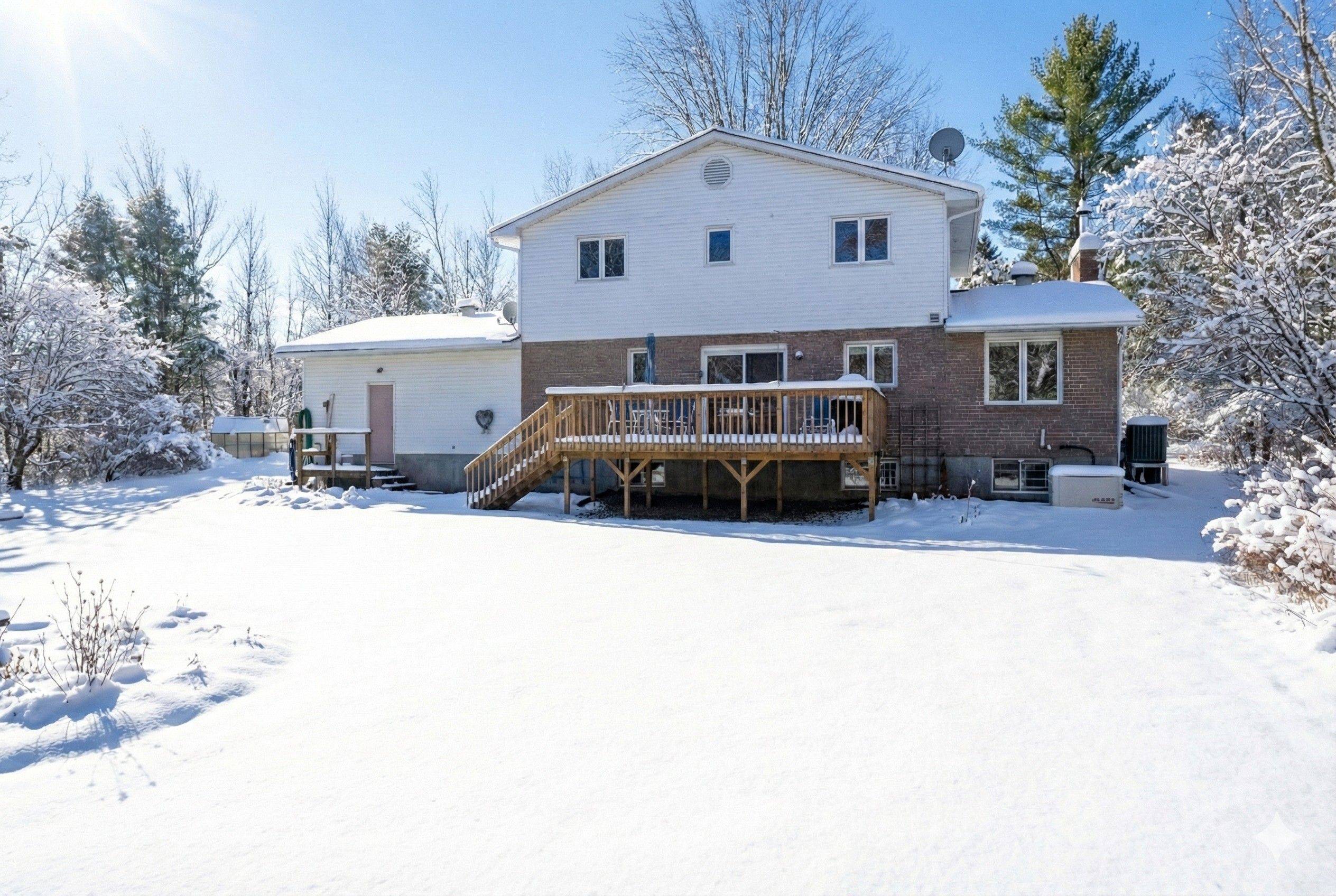 Constance Bay - Dunrobin - Kilmaurs - Woodlawn, ON K0A 3M0,3900 Stonecrest RD