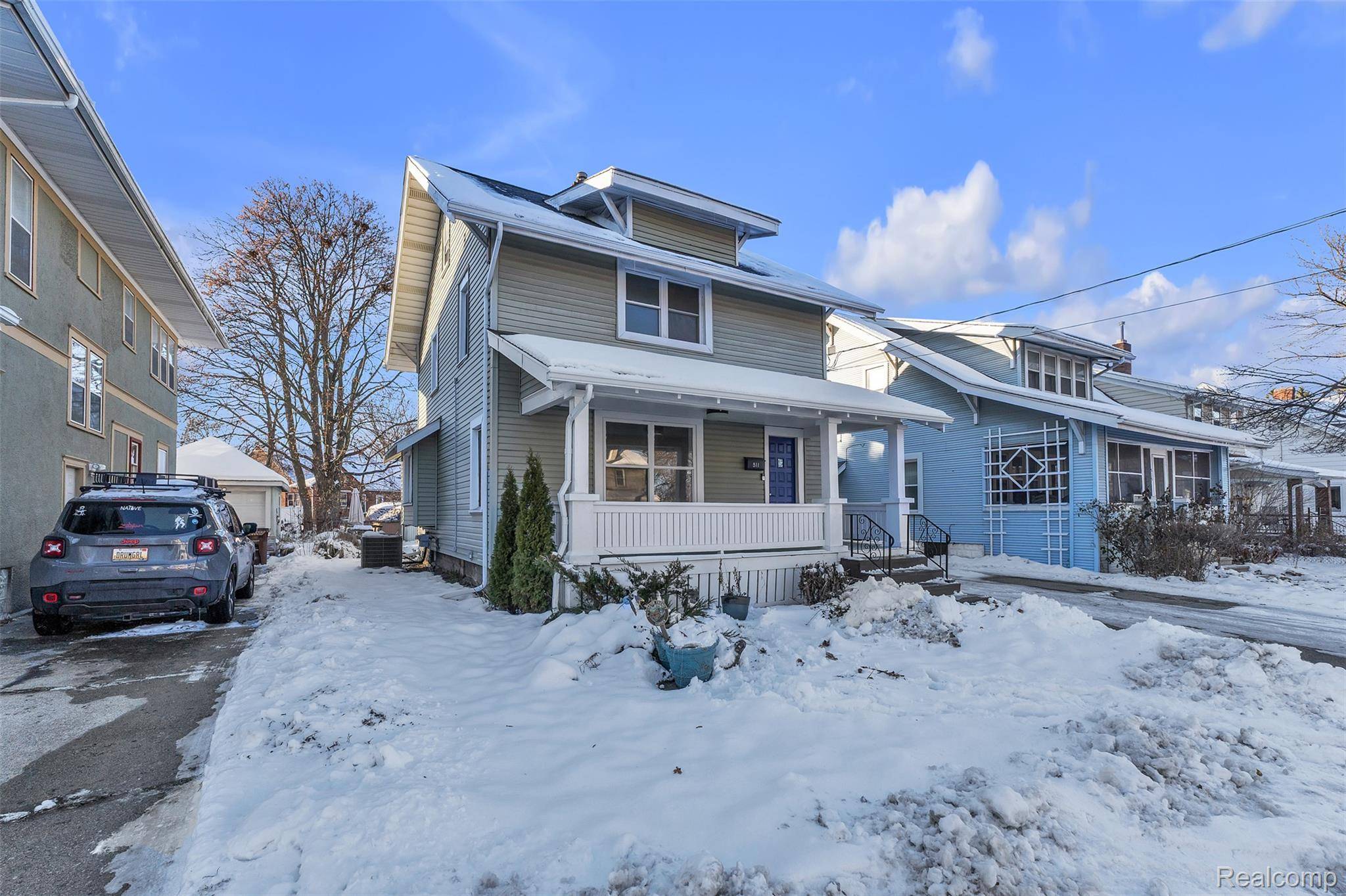 Lansing, MI 48915,511 N Martin Luther King Jr BLVD