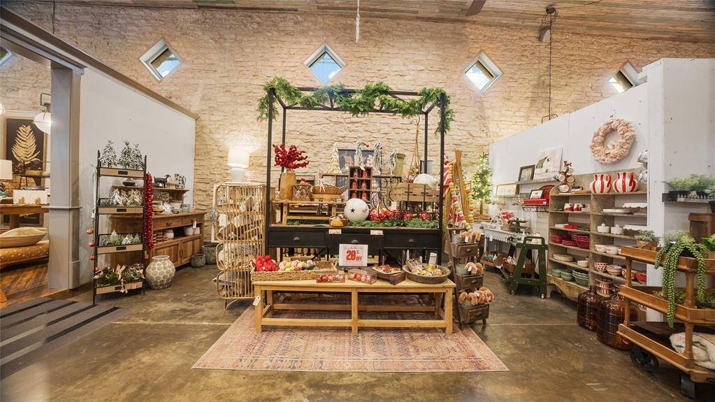 Hico, TX 76457,101 N Elm Street