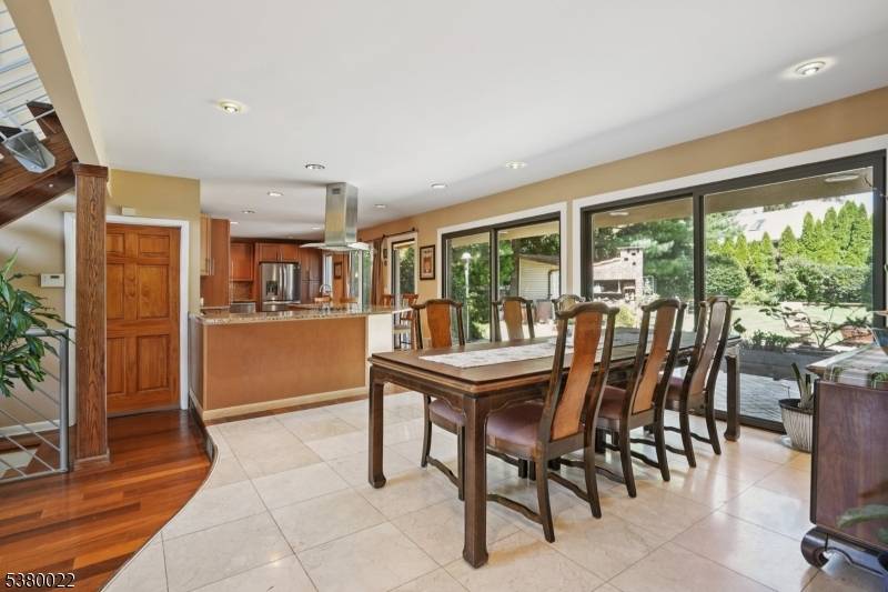 Clifton City, NJ 07013,36 Independence Ct