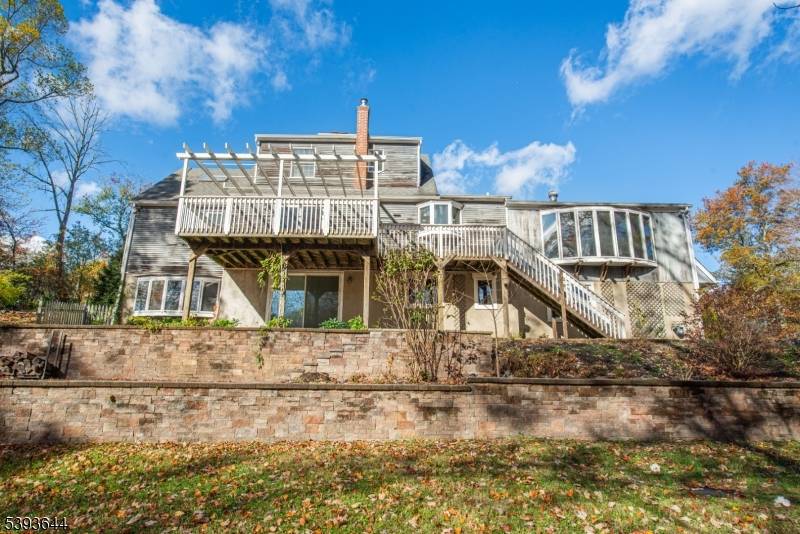 West Milford Twp., NJ 07480,2004 Macopin Rd