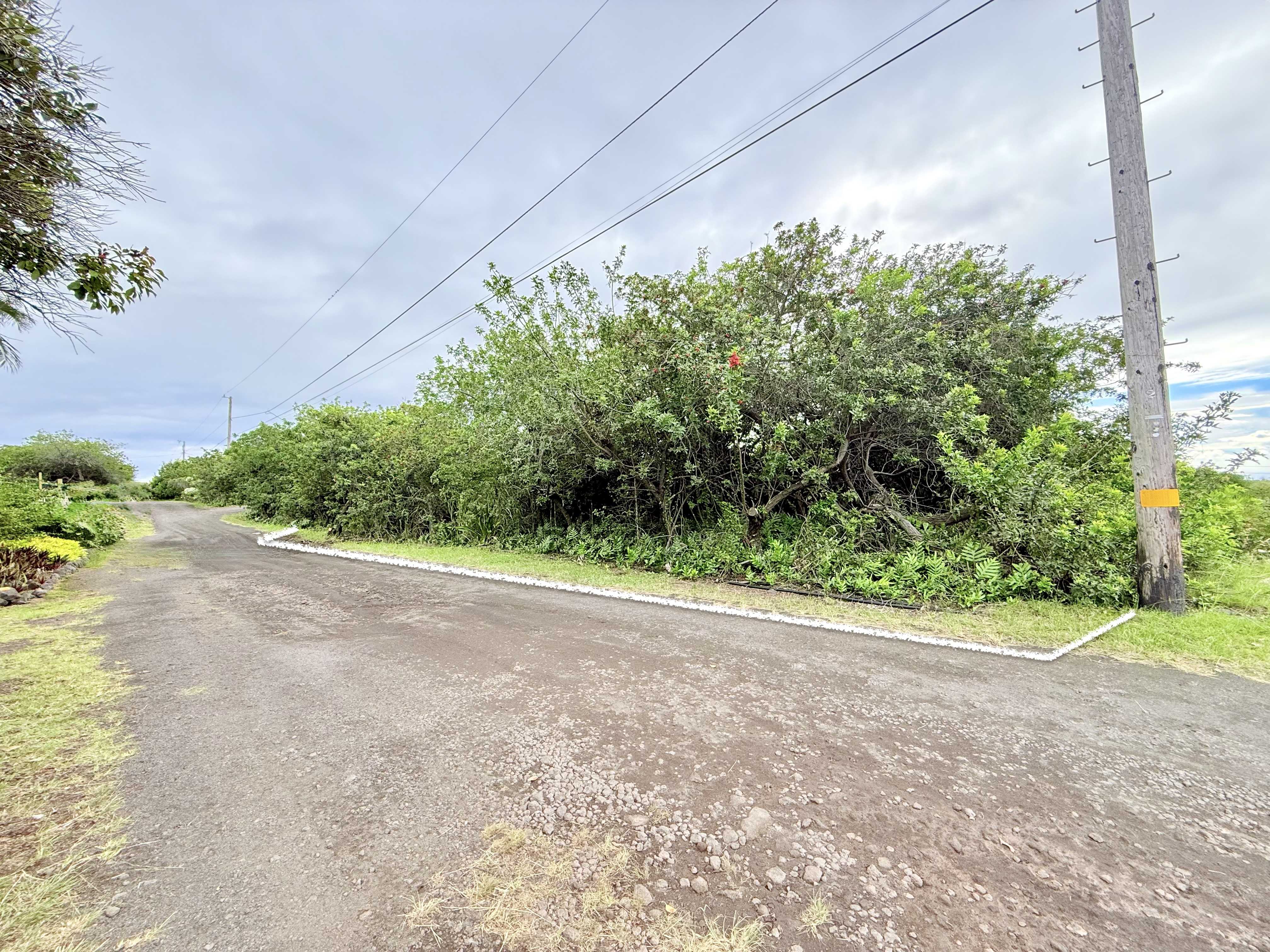 Naalehu, HI 96772,MAKANIAKUA RD