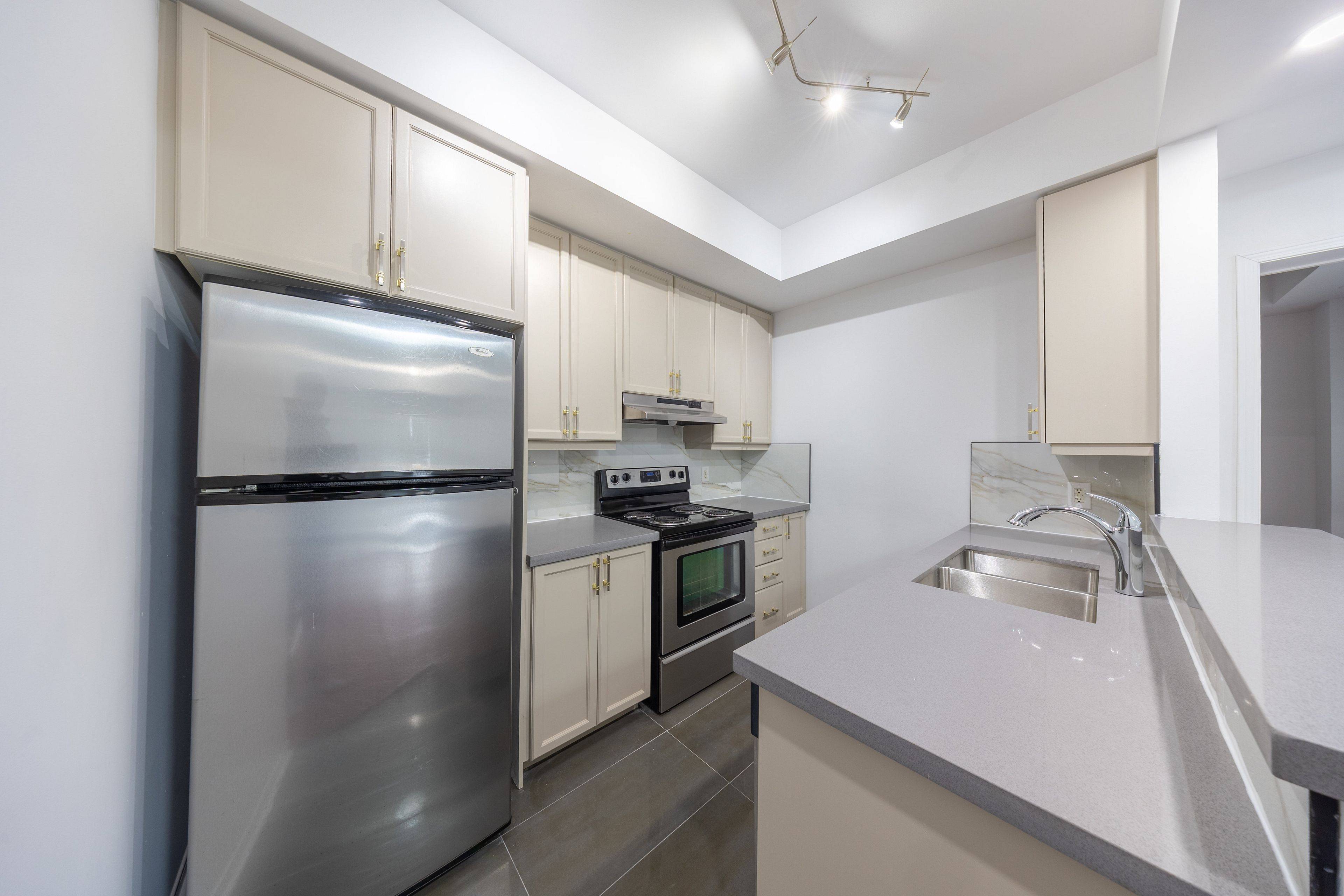 Mississauga, ON L5M 0P4,5035 Oscar Peterson BLVD #114