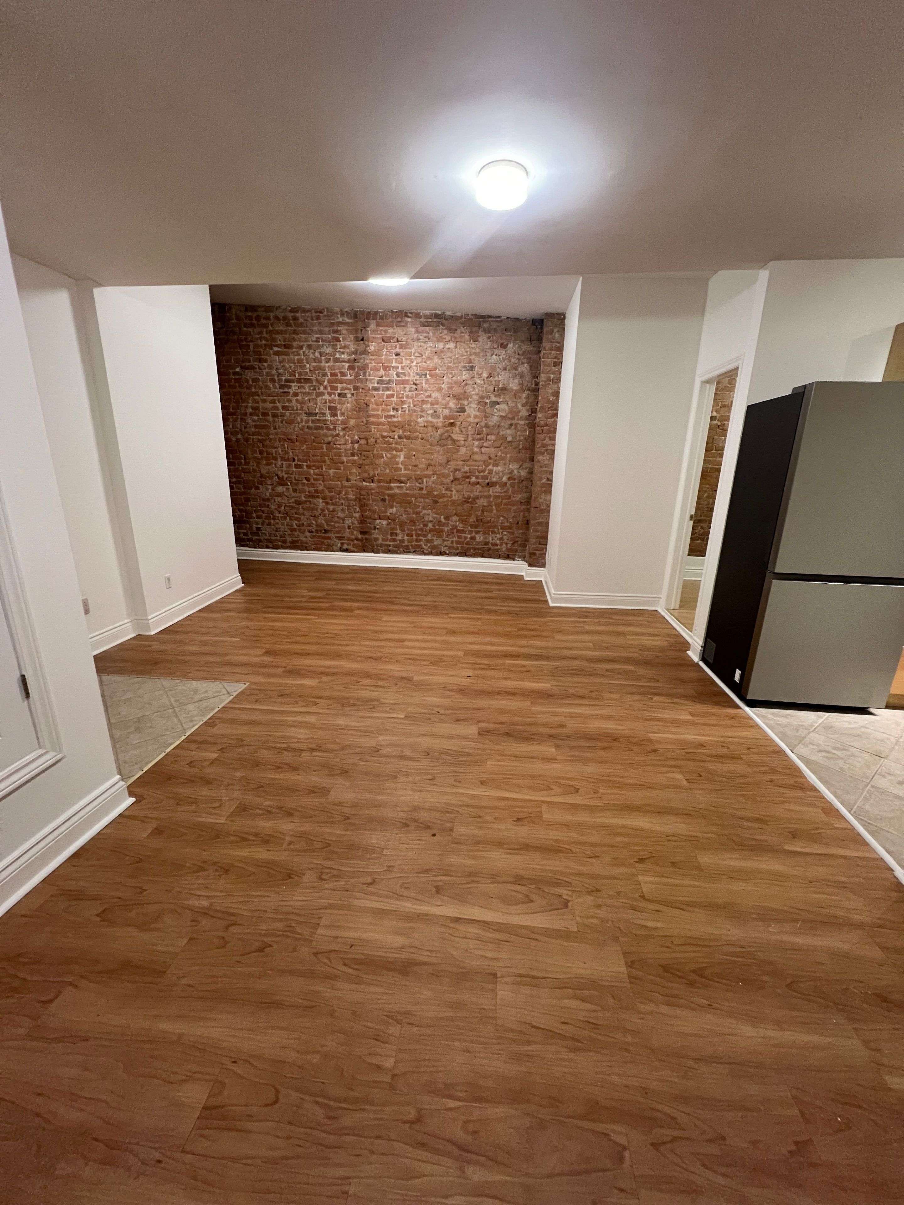 Orangeville, ON L9W 1K2,177 Broadway N/A #5