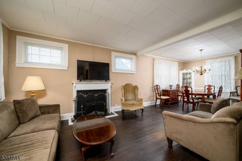 Union Twp., NJ 07083,960 Moessner Ave