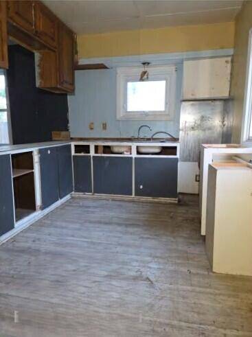 Bloomingdale, MI 49026,216 W Pine ST