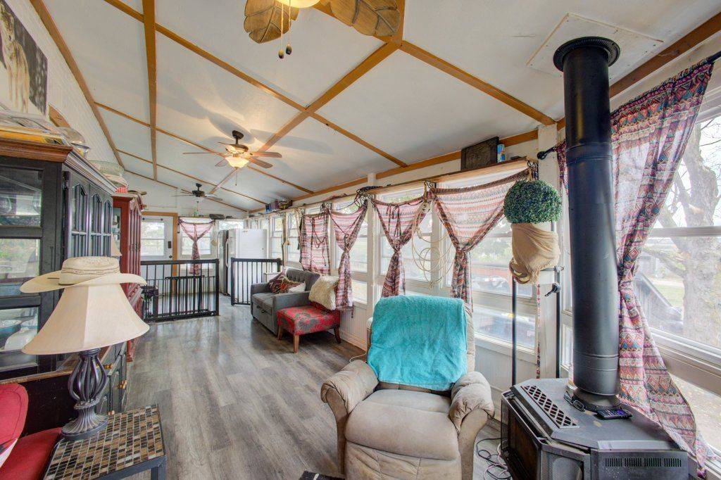 Southgate, ON N0C 1B0,185197 Grey Road 9 RD