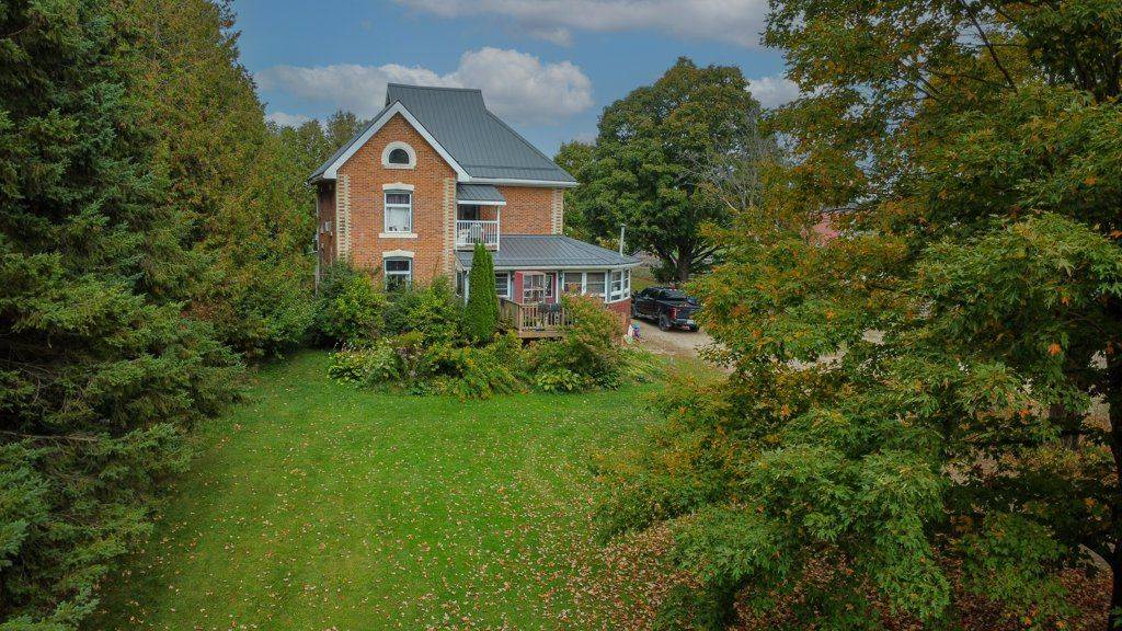 Southgate, ON N0C 1B0,185197 Grey Road 9 RD