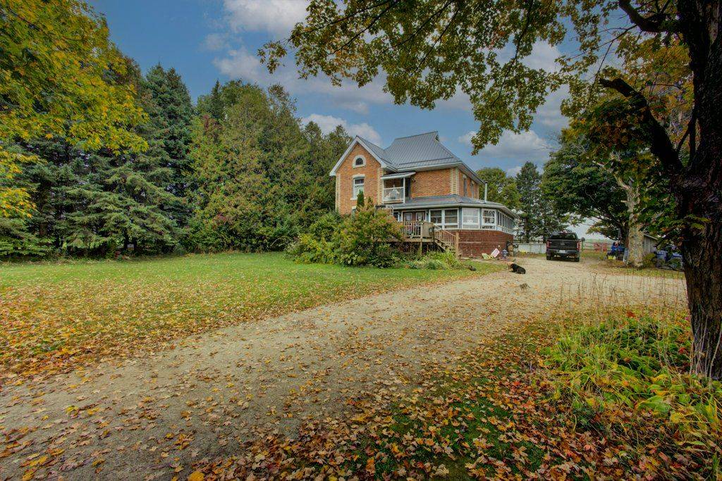 Southgate, ON N0C 1B0,185197 Grey Road 9 RD