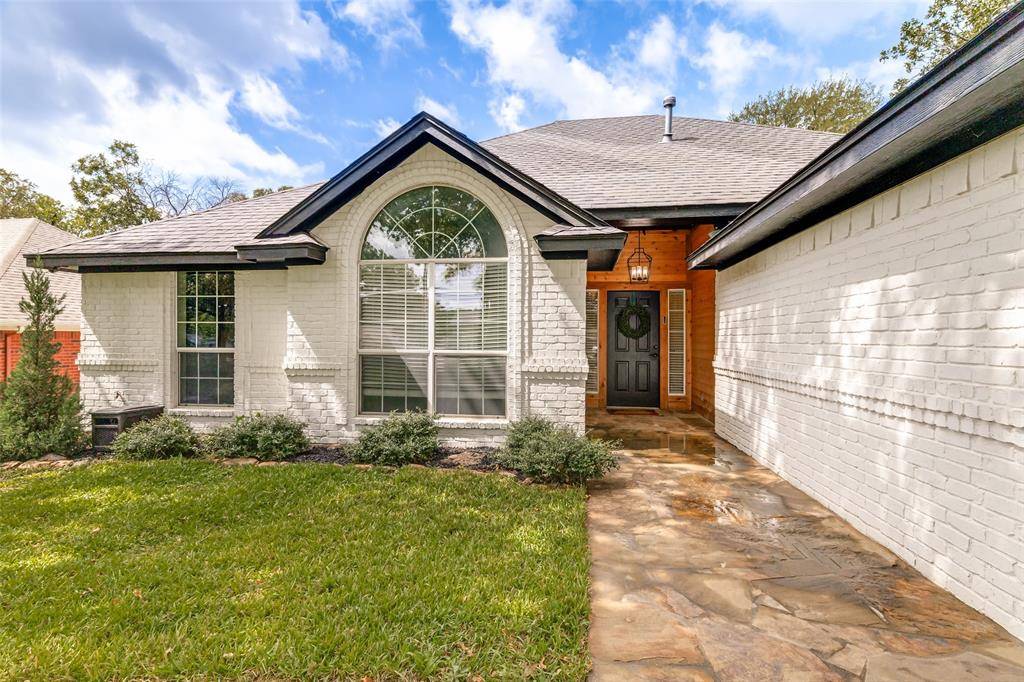 River Oaks, TX 76114,1217 Banks Street