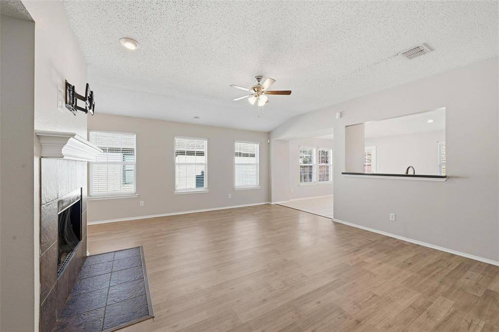 Little Elm, TX 75036,1665 Crown Point Drive