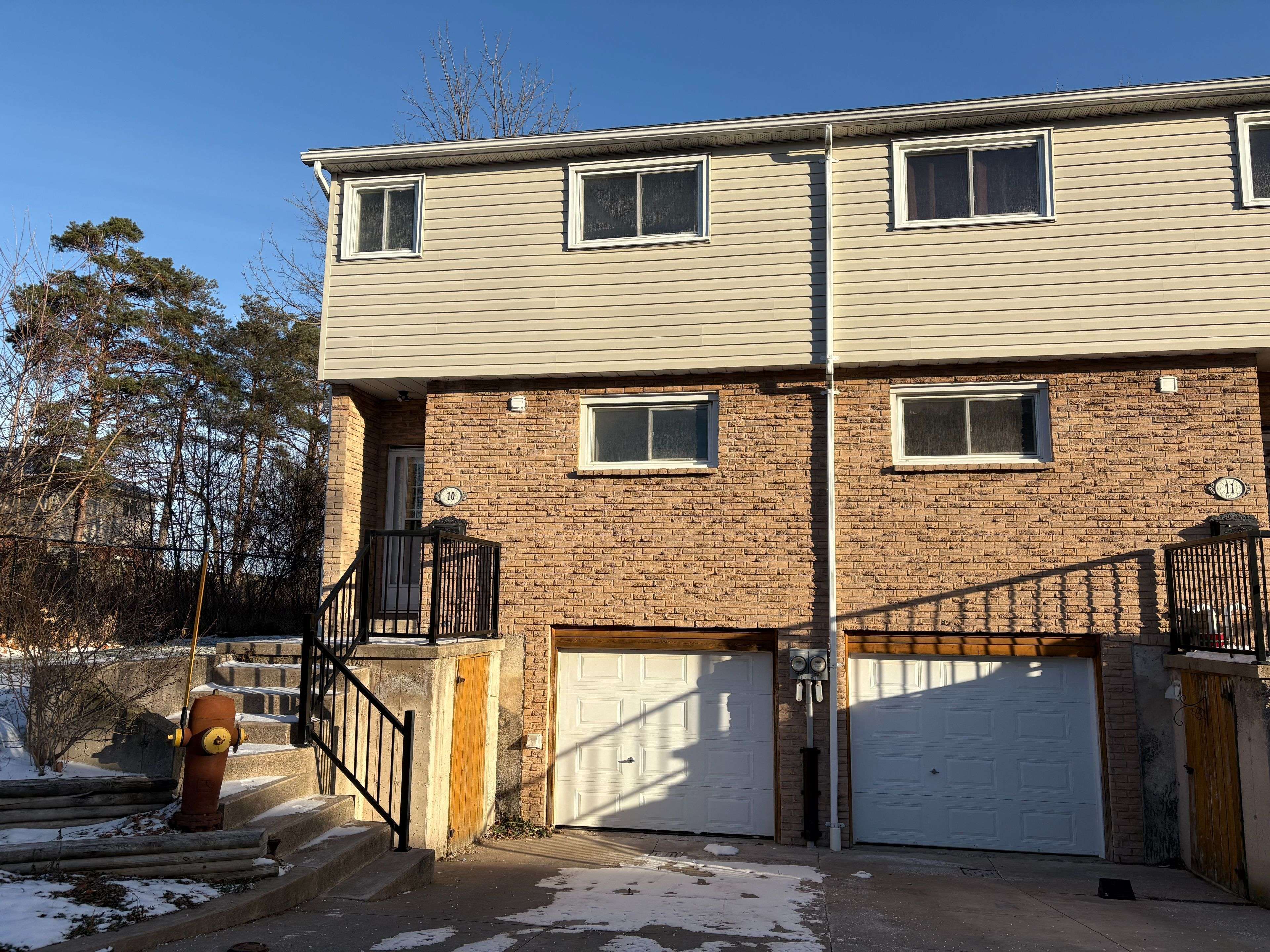 West Lincoln, ON L0R 2A0,149 St Catharines ST #10