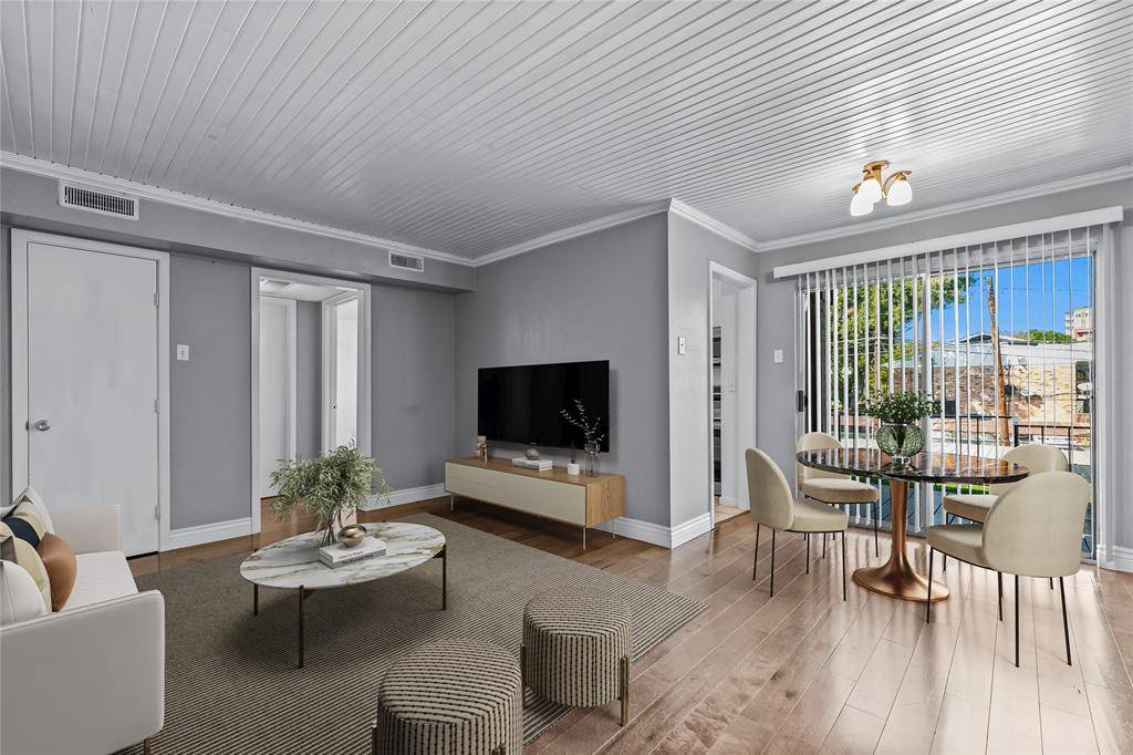 Dallas, TX 75219,4205 Avondale Avenue #203