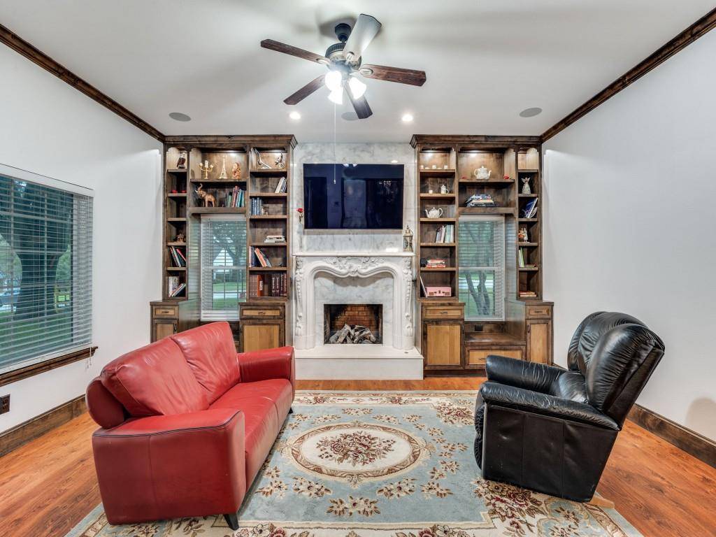 Dallas, TX 75243,8430 Flower Meadow Drive