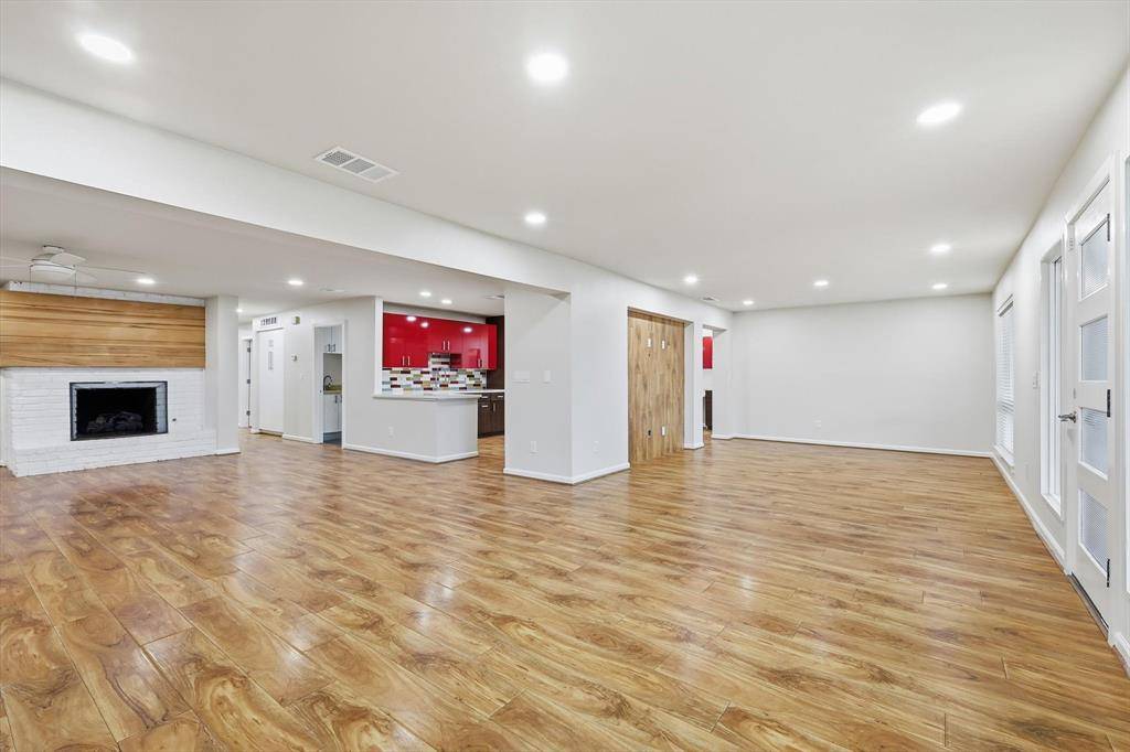 Bedford, TX 76022,604 Donna Lane