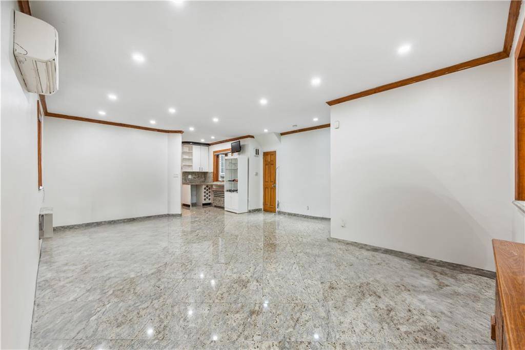 Brooklyn, NY 11235,2908 Avenue X