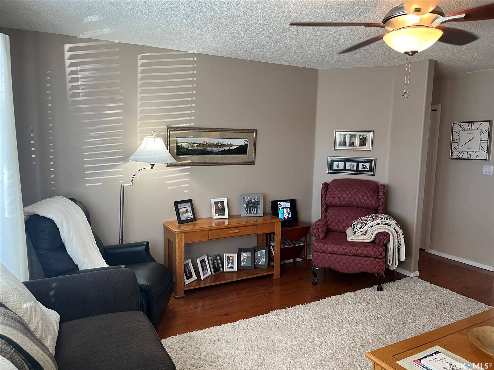 Wadena, SK S0A 4J0,42 7th STREET NE