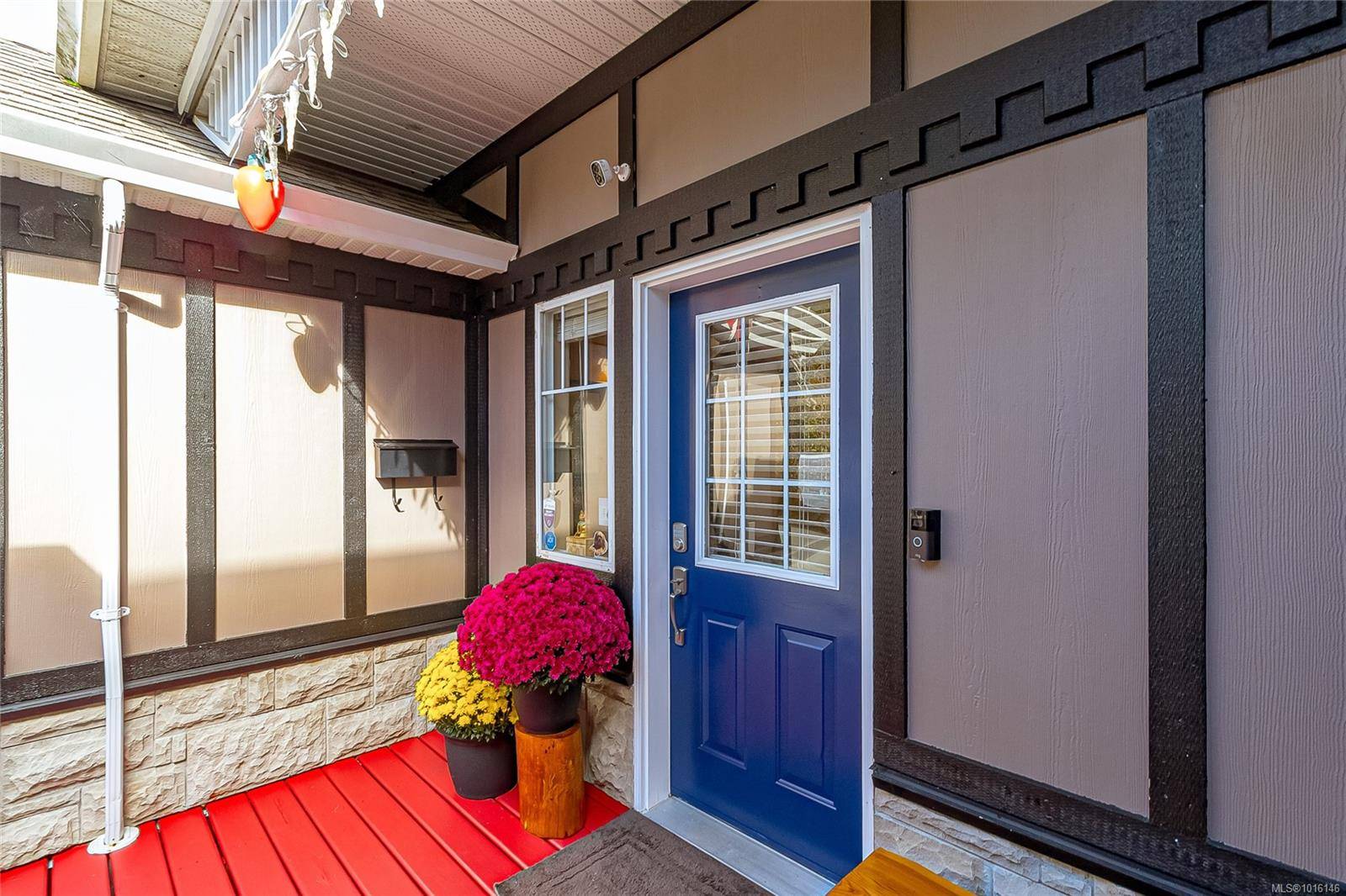 Langford, BC V9B 6L5,2617 Country Terr