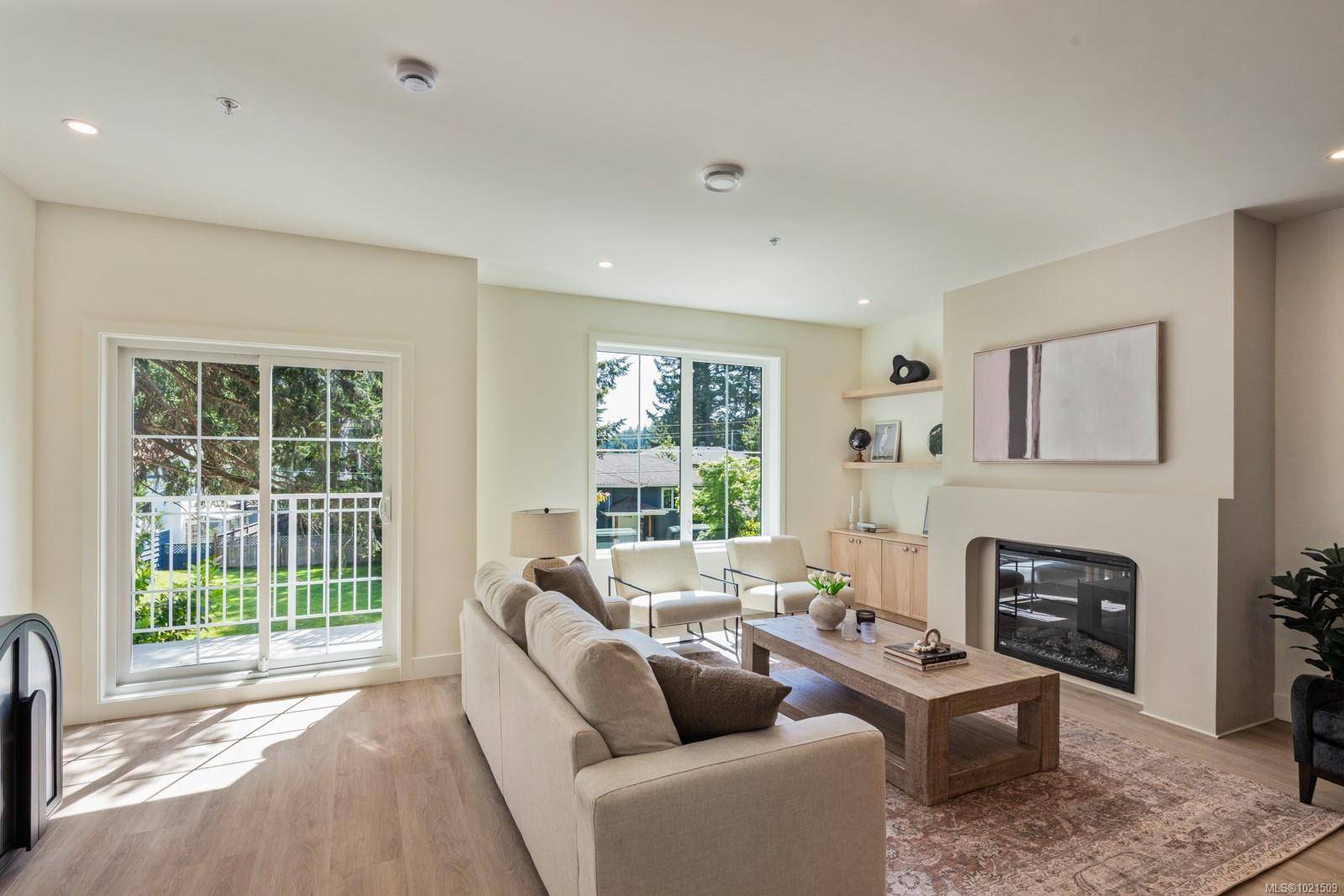 Langford, BC V9B 3K4,2770 Vantilburg Cres #108