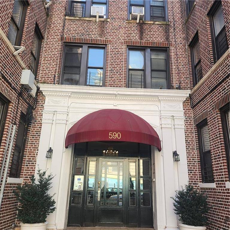 Brooklyn, NY 11226,590 Parkside AVE #2CE