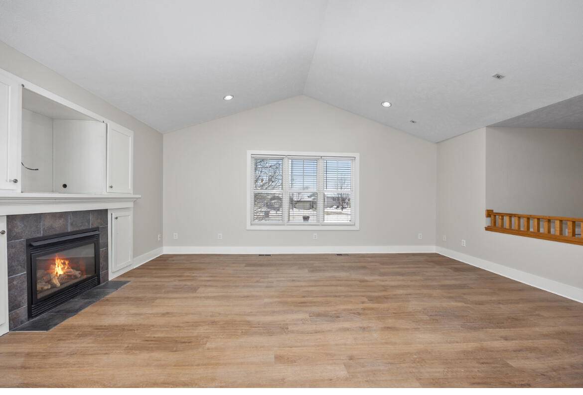 Hudsonville, MI 49426,4080 Carlie CT