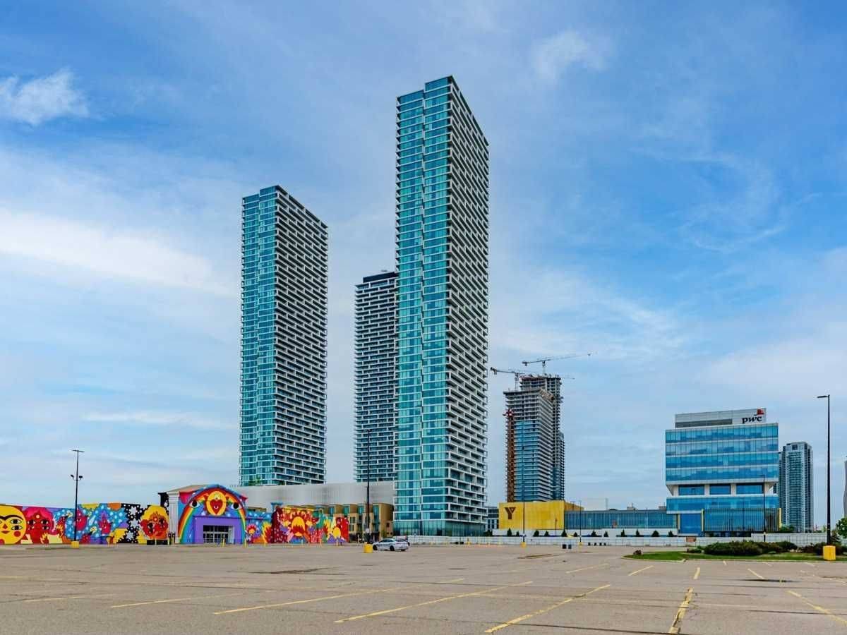 Vaughan, ON L4K 0J5,5 Buttermill AVE #5206