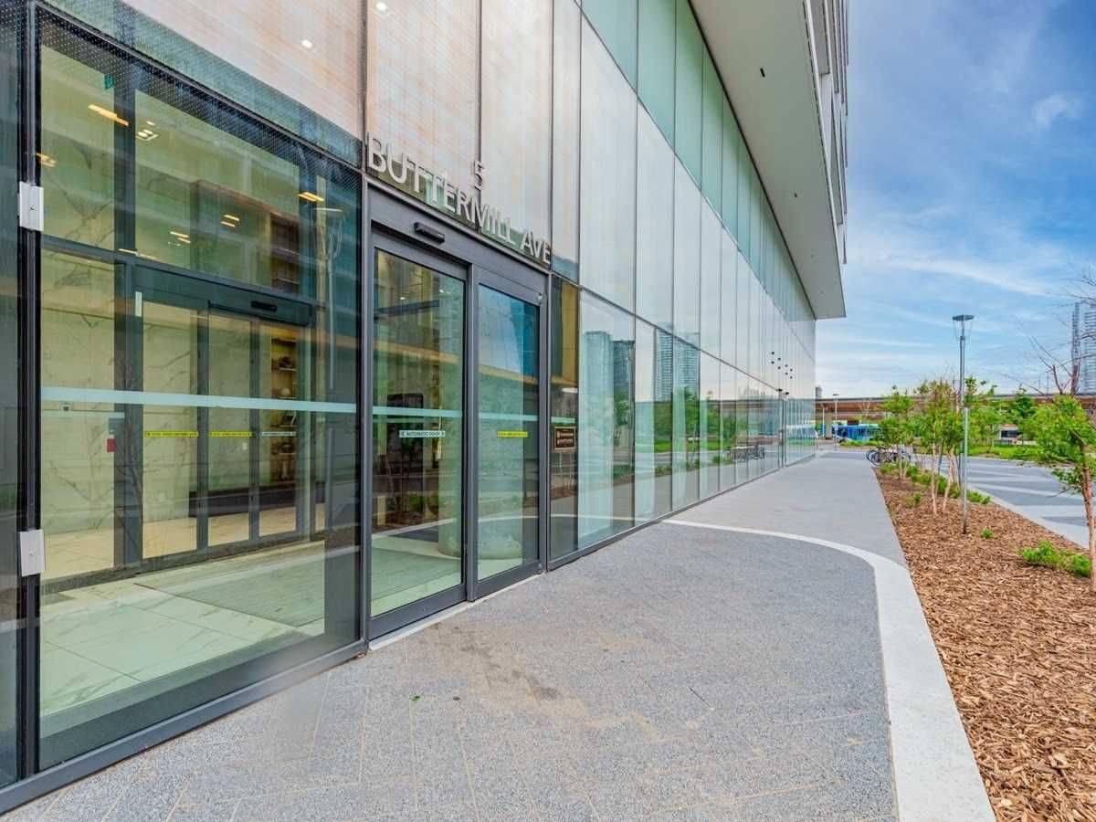 Vaughan, ON L4K 0J5,5 Buttermill AVE #5206