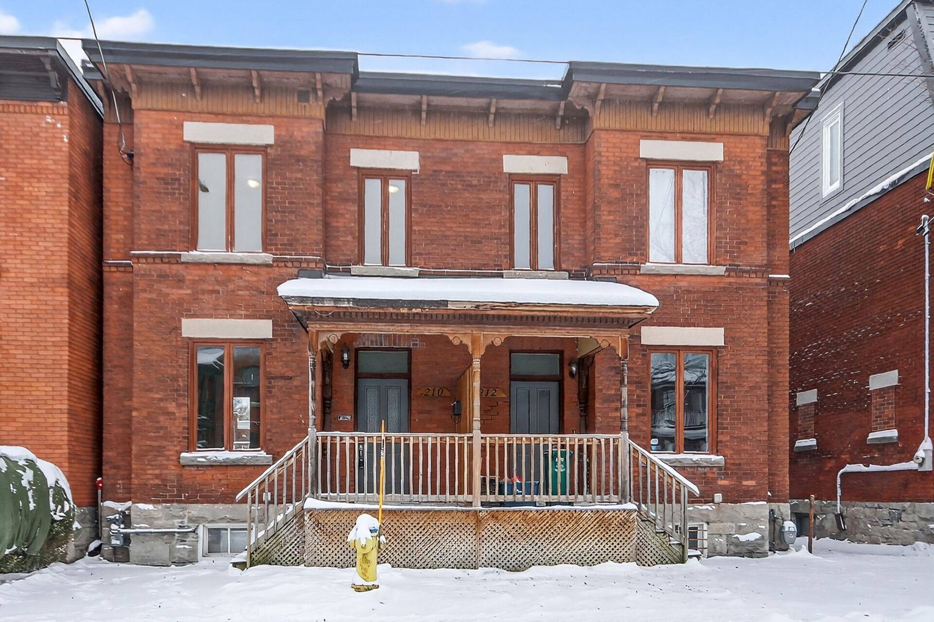 Ottawa Centre, ON K1R 5N6,210 Florence ST