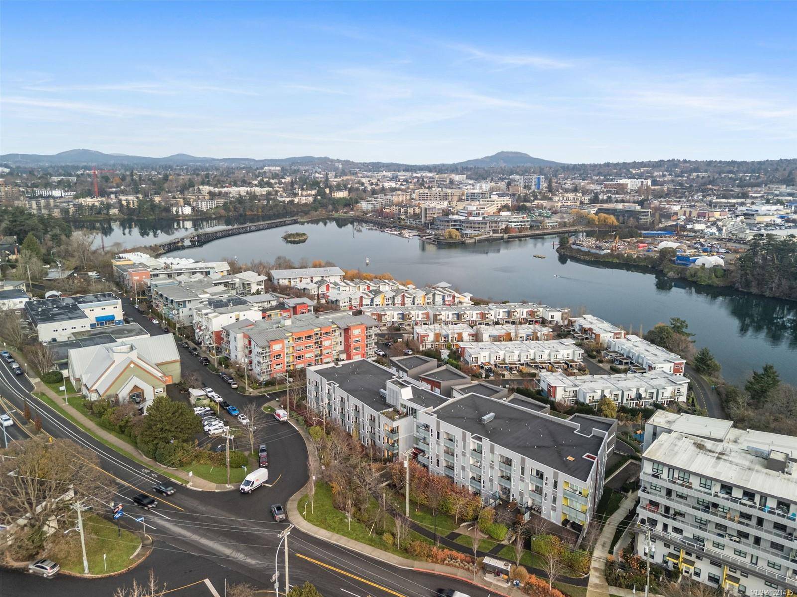 Victoria, BC V9A 0G5,767 Tyee Rd #404