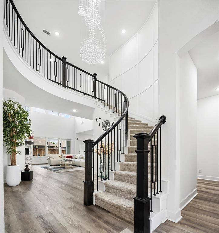 Highland Village, TX 75077,2806 Garrett Drive