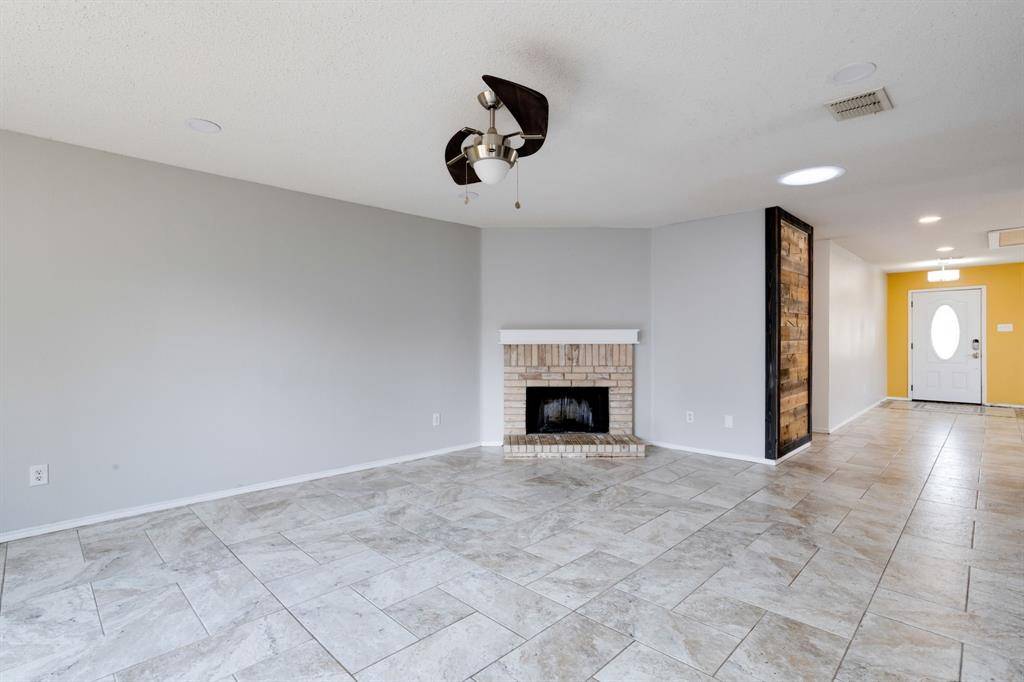 Grand Prairie, TX 75052,2219 Zion Hill