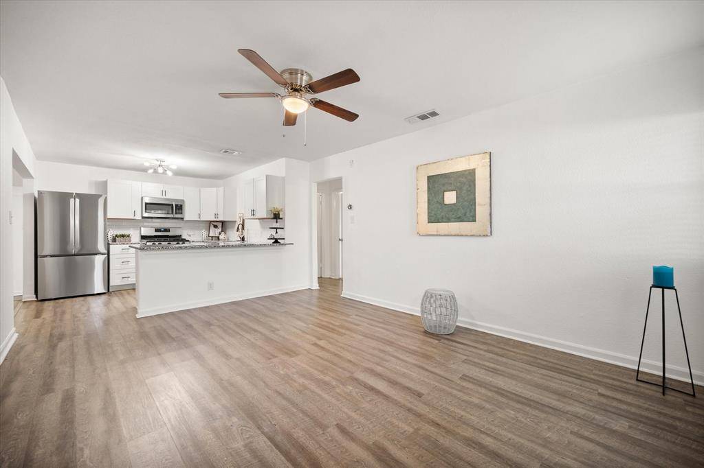 Fort Worth, TX 76107,4452 Fletcher Avenue