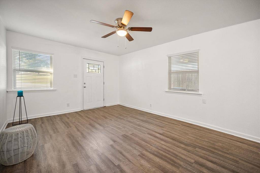 Fort Worth, TX 76107,4452 Fletcher Avenue