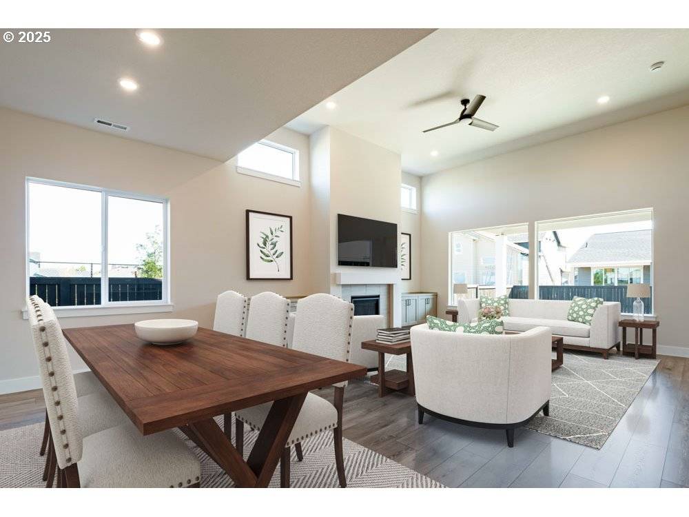 Newberg, OR 97132,000 E Primavera ST