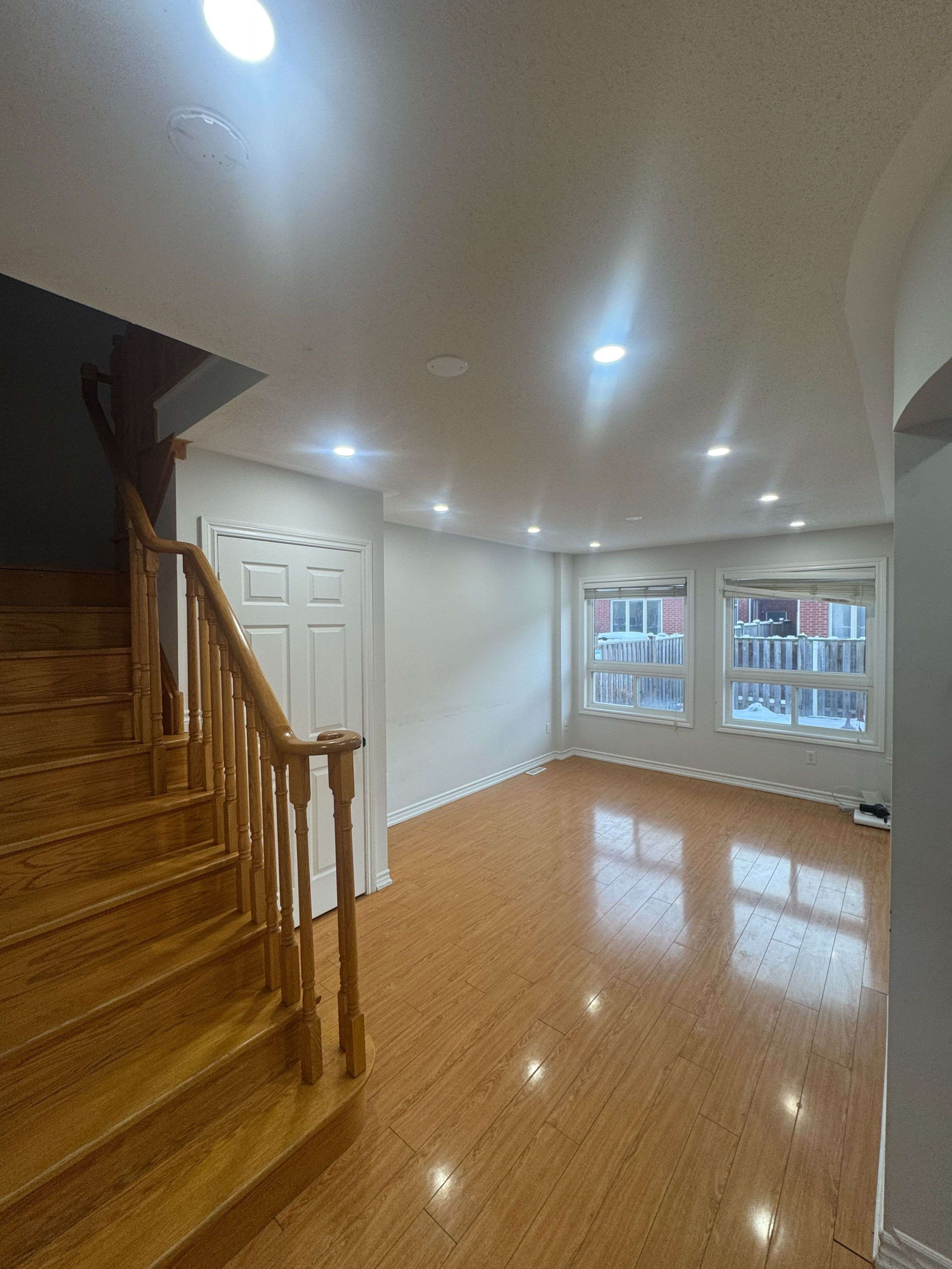 Brampton, ON L6R 0P3,74 Severin ST