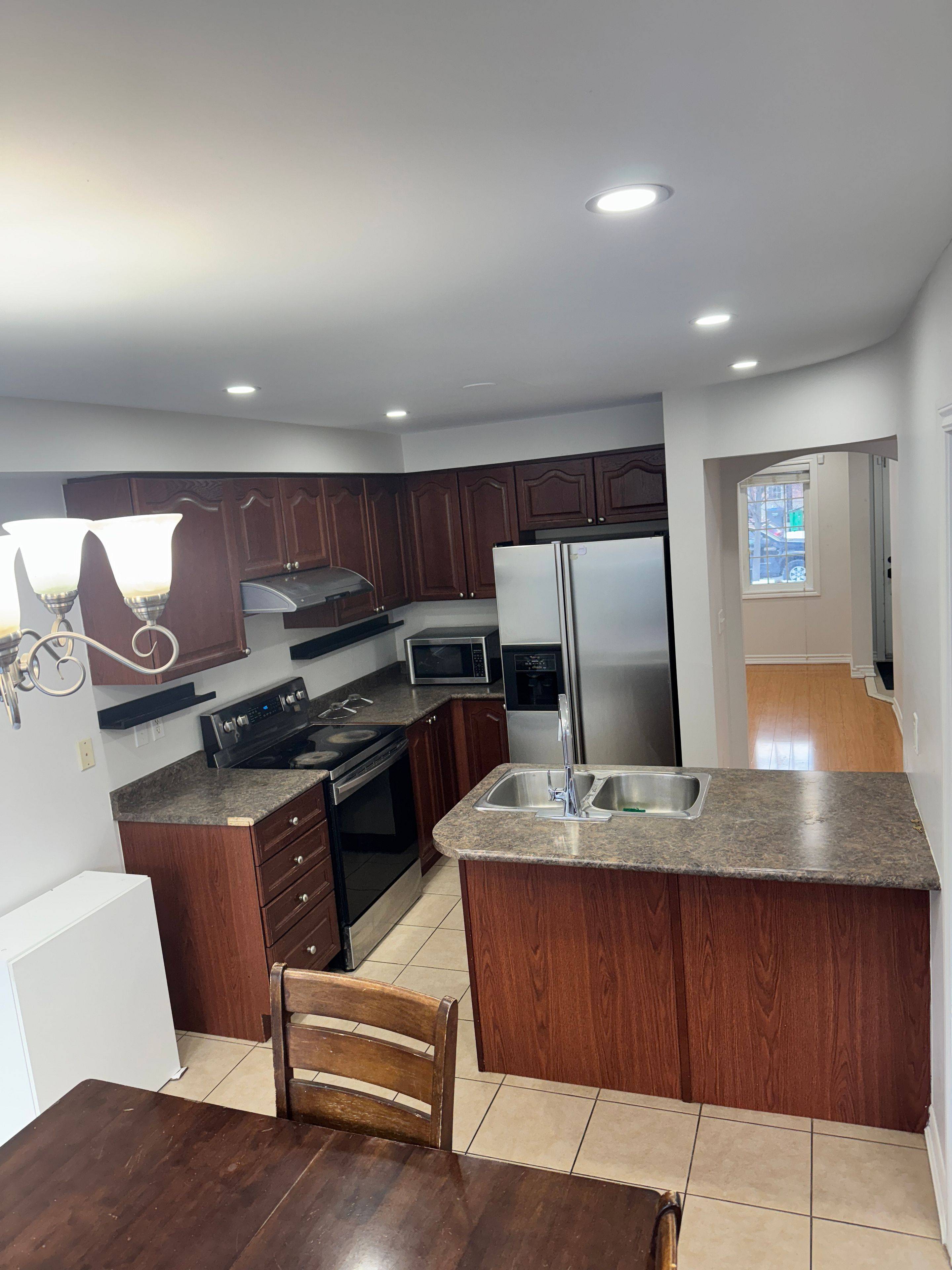 Brampton, ON L6R 0P3,74 Severin ST